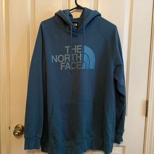 Women’s North Face Hoodie- XXL